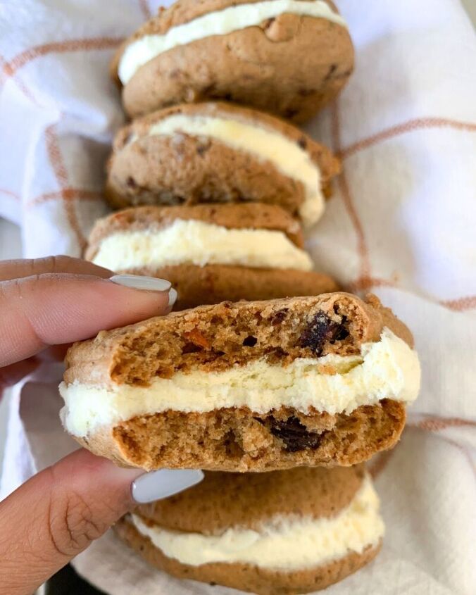 carrot cake sandwich cookies with cream cheese frosting