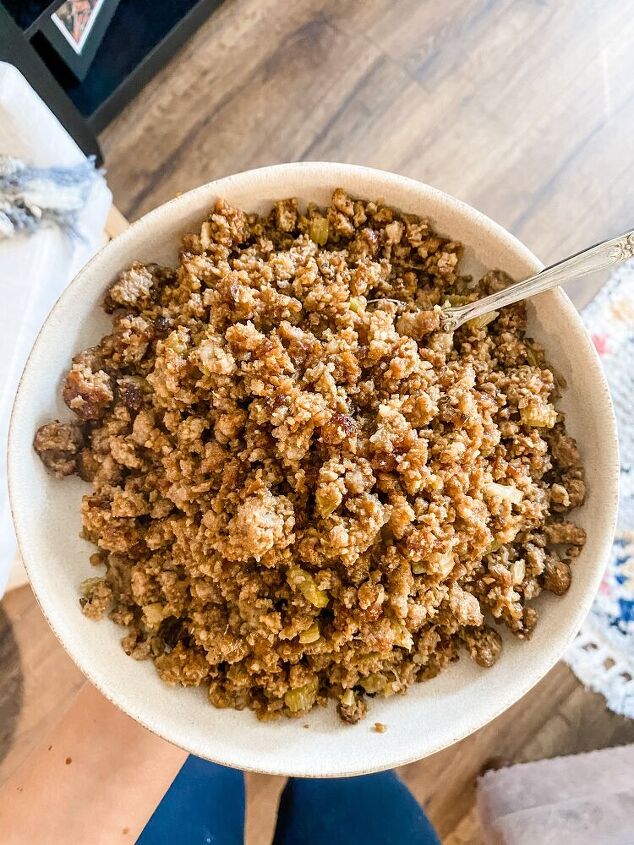 thanksgiving sausage stuffing