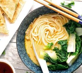 yellow curry noodle soup