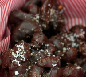 spicy dark chocolate nut clusters