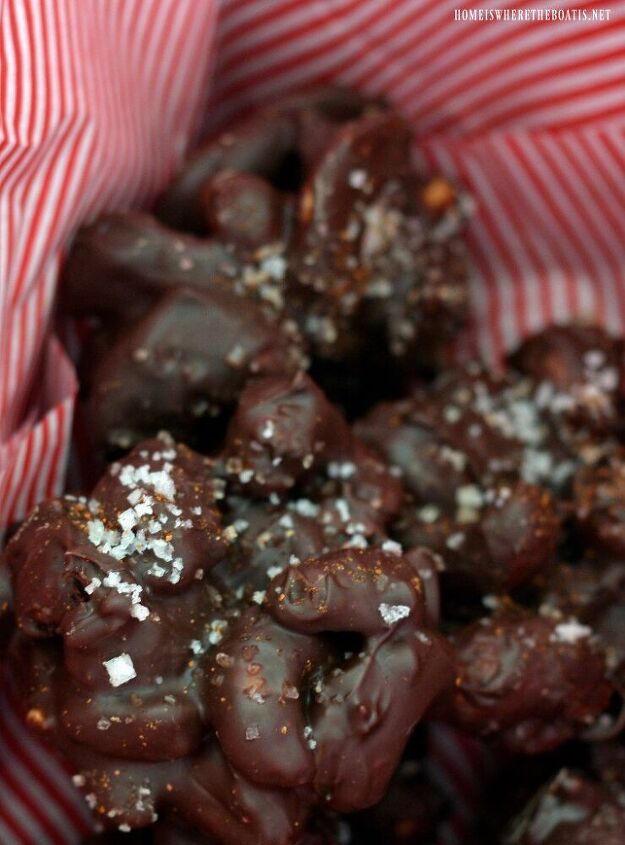 spicy dark chocolate nut clusters