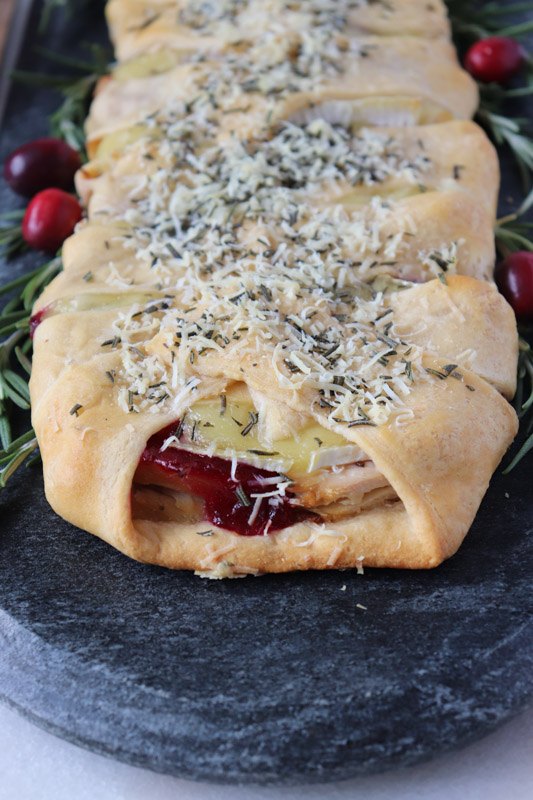 turkey cranberry and brie crescent or puff pastry braid