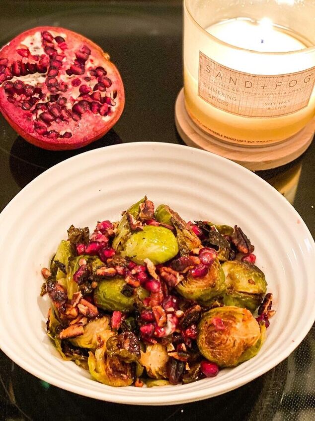 roasted holiday brussels sprouts