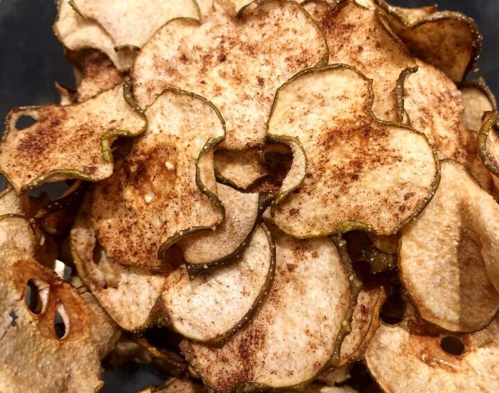 dehydrated pear chips