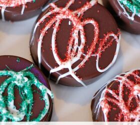 10 adorable christmas treats your grandkids will love, Christmas Chocolate Covered Oreos