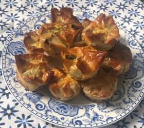 Spinach Phyllo Mini Muffins | Foodtalk