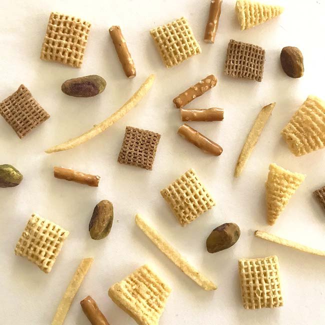 make your own custom chex mix