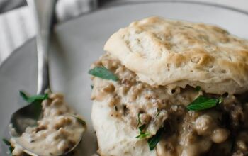 Traditional Biscuits and Gravy