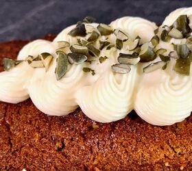 pumpkinseed oil cake with cream cheese frosting