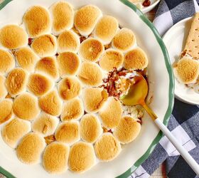 Cookie Butter S'mores Dip