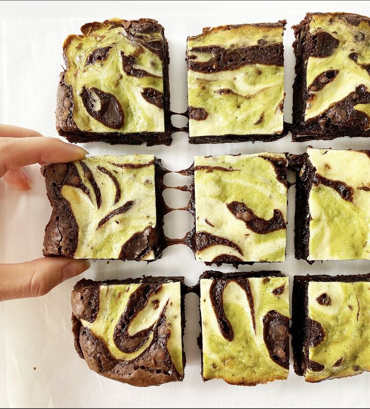 s the top 10 dessert recipes of 2020, Matcha Cheesecake Brownies