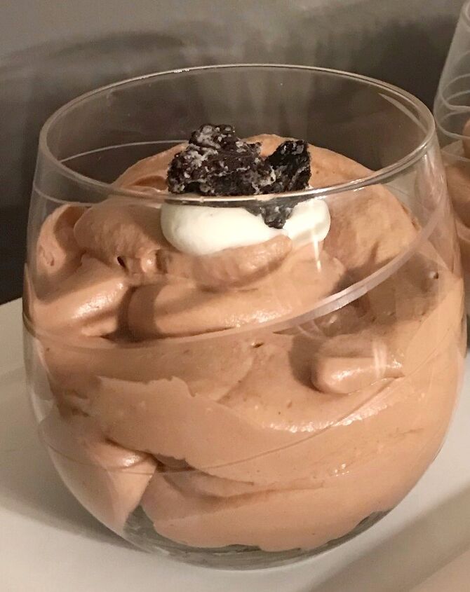 silky mint chocolate mousse