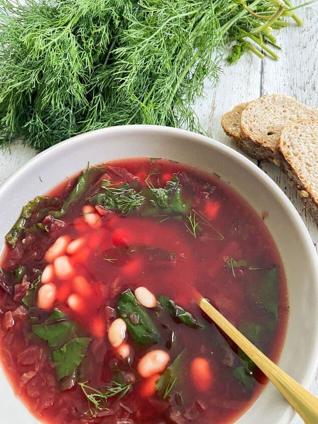 vegetarian borscht with beans