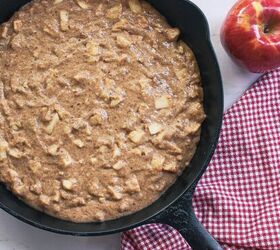s 15 easy vegan recipes, Apple Cinnamon Skillet Cake