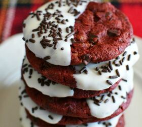 Shortcut Red Velvet-Chocolate Chip Cookies