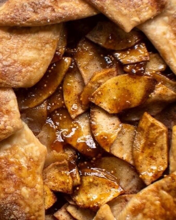 Super Easy Rustic Apple Tart | Foodtalk