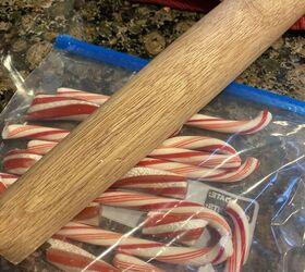 homemade peppermint bark, Crushing Candy Canes