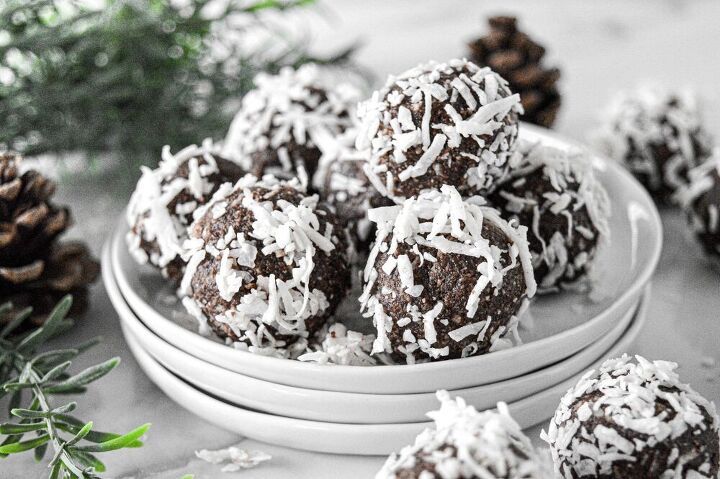 chocolate snow balls