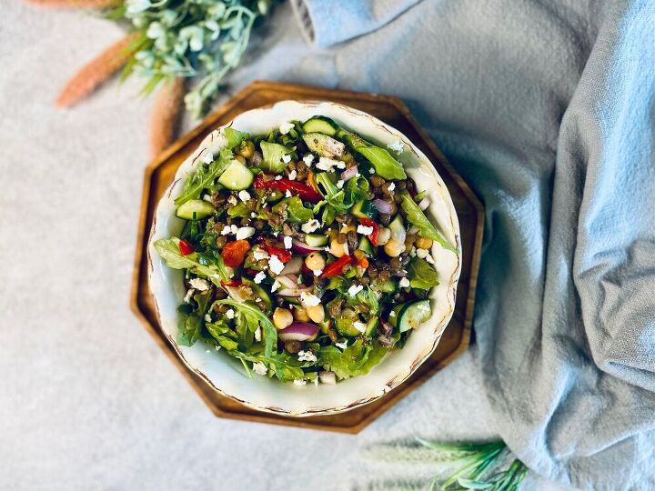 mediterranean arugula lentil salad