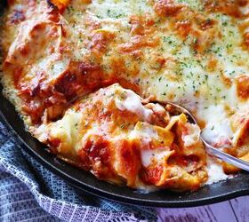 s 13 tasty twists on classic lasagna great dinner ideas, Easy Cheesy Skillet Lasagna