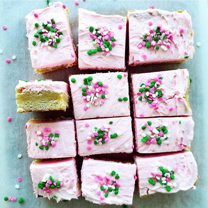 sugar cookie bars with buttercream frosting