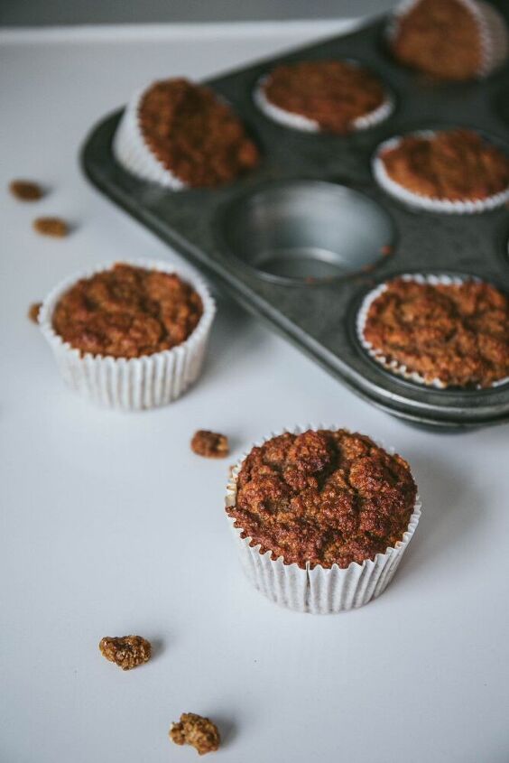 white mulberry muffins
