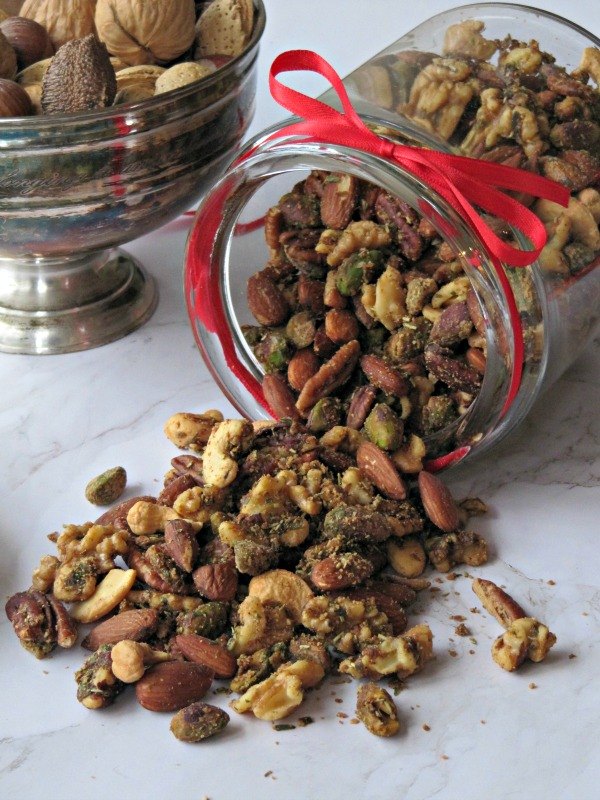 s 10 easy ways to make nuts even more addictive, Rosemary Tarragon Spicy Mixed Nuts
