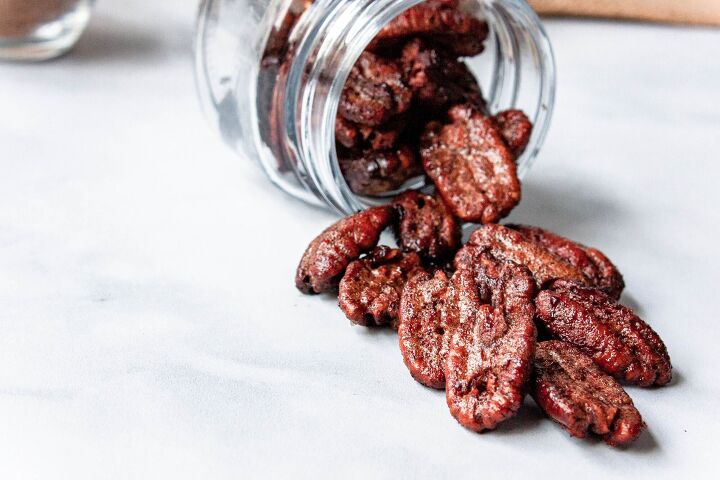 s 10 easy ways to make nuts even more addictive, Vegan Cinnamon Spiced Pecans