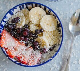 Overnight Breakfast Bowl With Chia Seeds