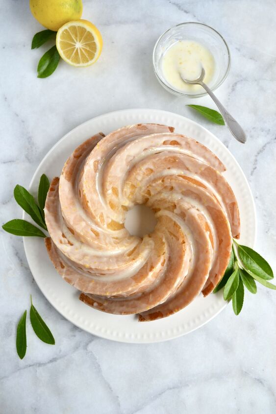 s 18 fruity baked desserts, Lemon Ginger Bundt Cake