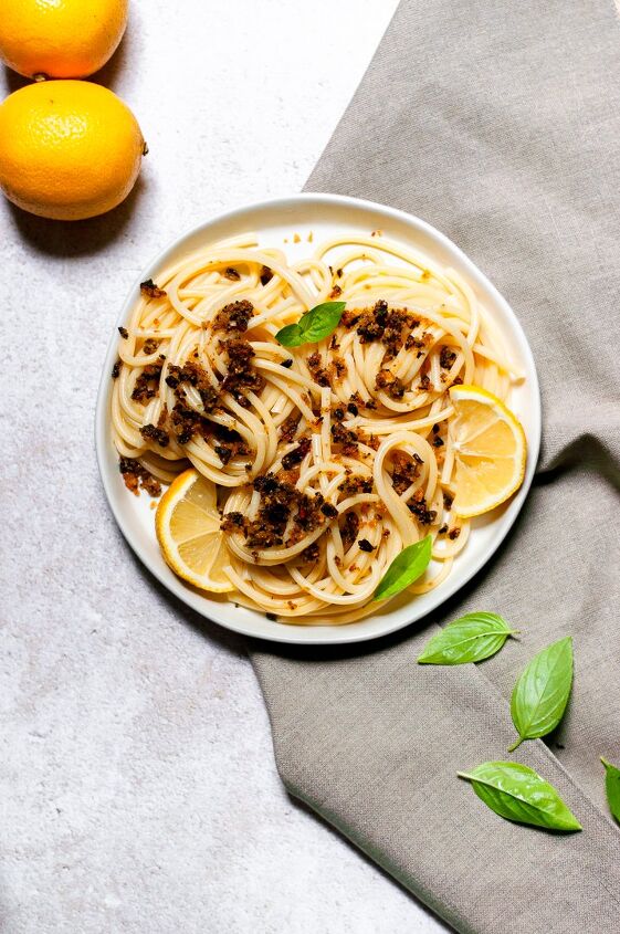 s 15 lemony salads and sides for all you citrus lovers, Easy 15 Minute Garlic Lemon Pantry Pasta