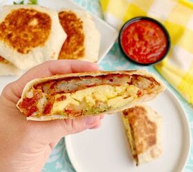 Taco Bell's got nothing on this better homemade version of their signature Crunchwrap