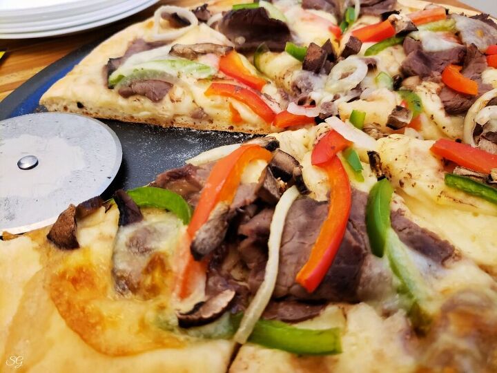philly cheesesteak pizza