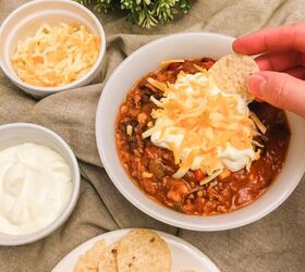 s 15 set and forget crock pot meals, Easy Slow Cooker Chili