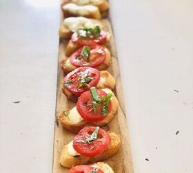 tomato bruschetta that is easy and quick to make