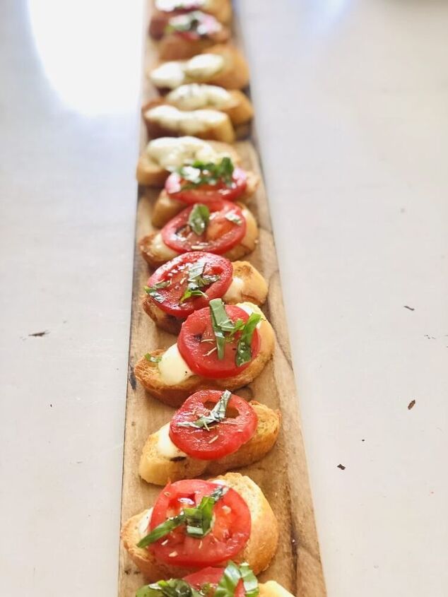 tomato bruschetta that is easy and quick to make