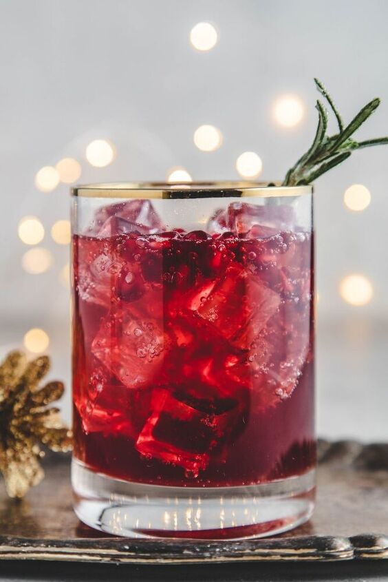 pomegranate gin cocktail