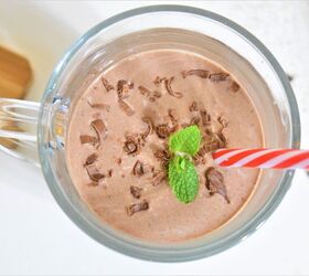 chocolate date smoothie