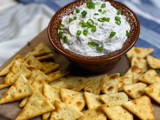 s 15 game day dips that will definitely win you mvp, Lightened Up Everything Bagel Dip