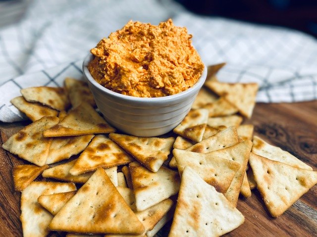 s 15 game day dips that will definitely win you mvp, Spicy Feta Dip