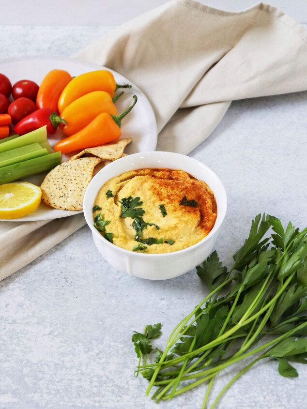 s 15 game day dips that will definitely win you mvp, Roasted Garlic Hummus