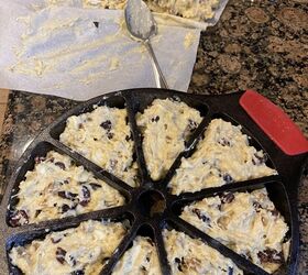 https://cdn-fastly.foodtalkdaily.com/media/2021/01/25/6488847/cranberry-and-walnut-scones.jpg?size=720x845&nocrop=1
