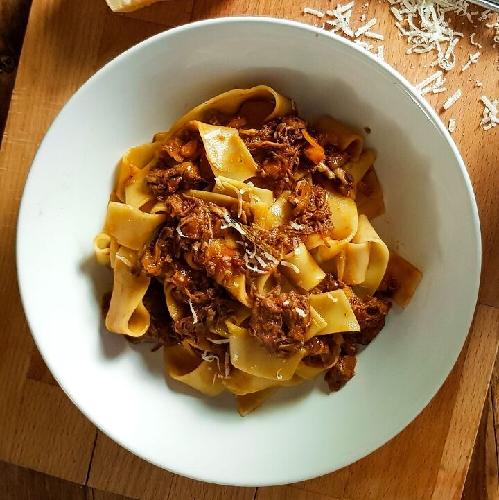 slow cooked ox cheef ragu with papparadelle