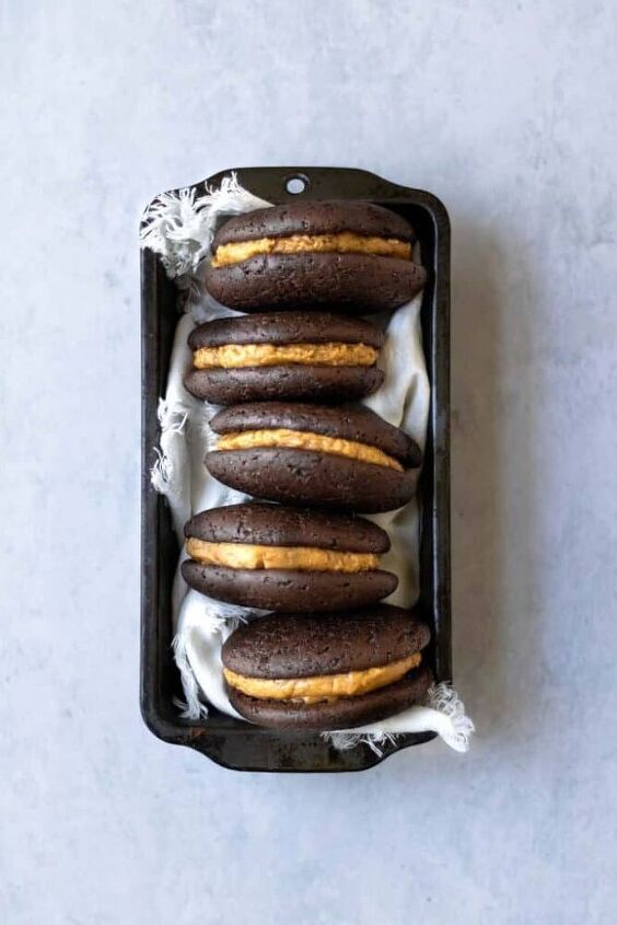 easy whoopie pie recipe with cookie butter filling