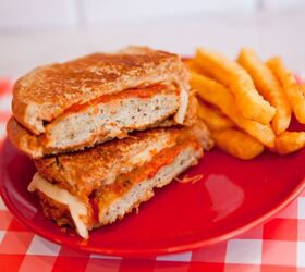 This sandwich tastes just like chicken parmesan and only takes 15 minutes to make