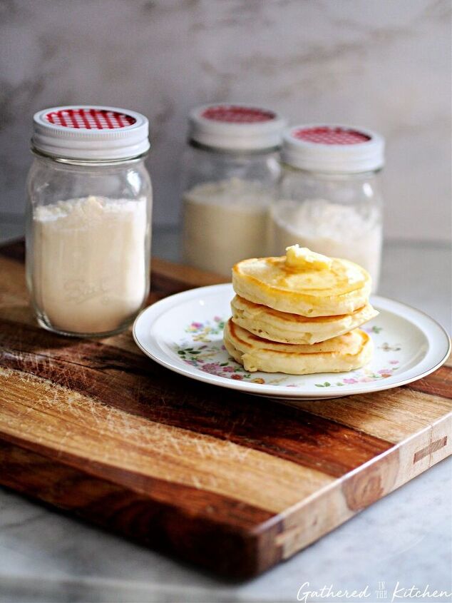 make ahead mason jar pancakes with free printable