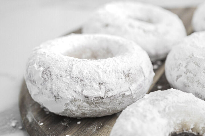 old fashioned powdered donuts