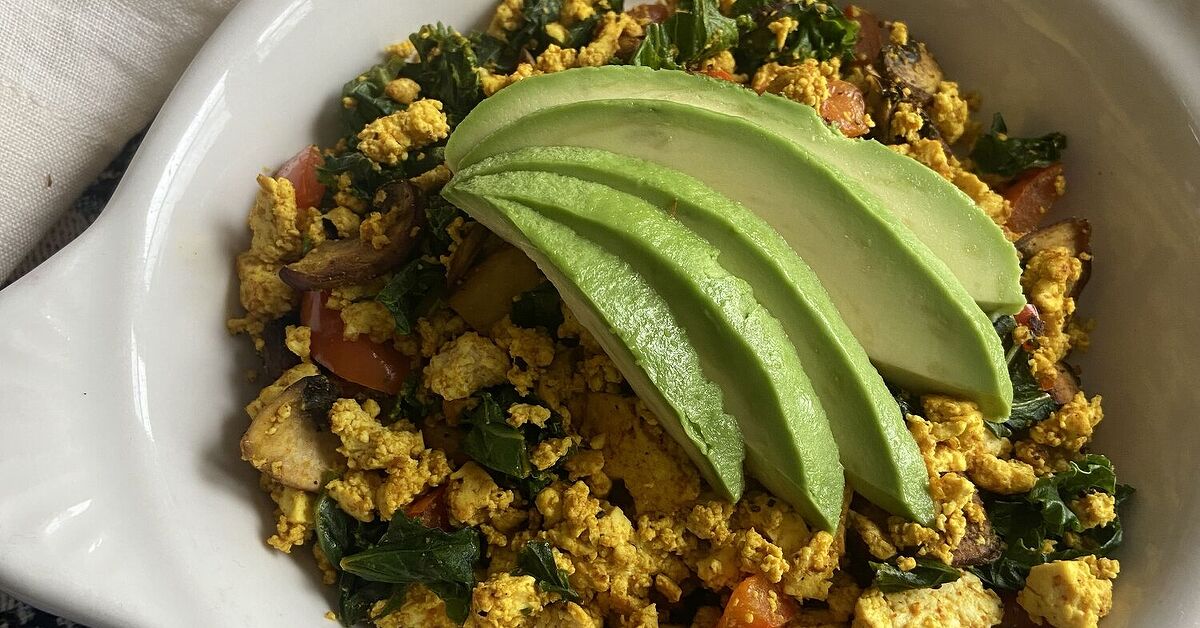 Vegan Tofu Veggie Scramble | Foodtalk