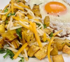 Ecuadorian Breakfast: Green Plantains Hash & Eggs