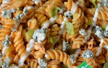 Buffalo Chicken Pasta Salad